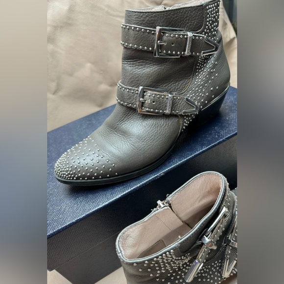 Vince Camuto Tema Gray Leather Studded Cowboy Booties Riding Buckle back Zip - Picture 4 of 8